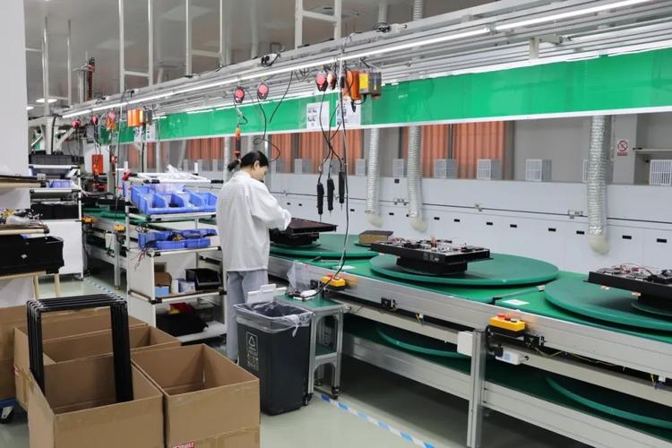 好莱坞影视灯具环市造！